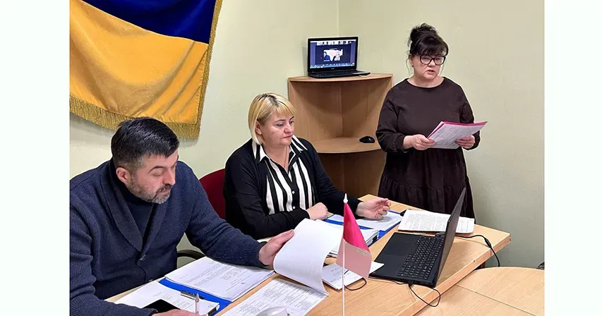Фото Чугуївської РВА Звіти керівництва району, розгляд програм та бюджету на черговій сесії Чугуївської райради на порталі Gromada Group