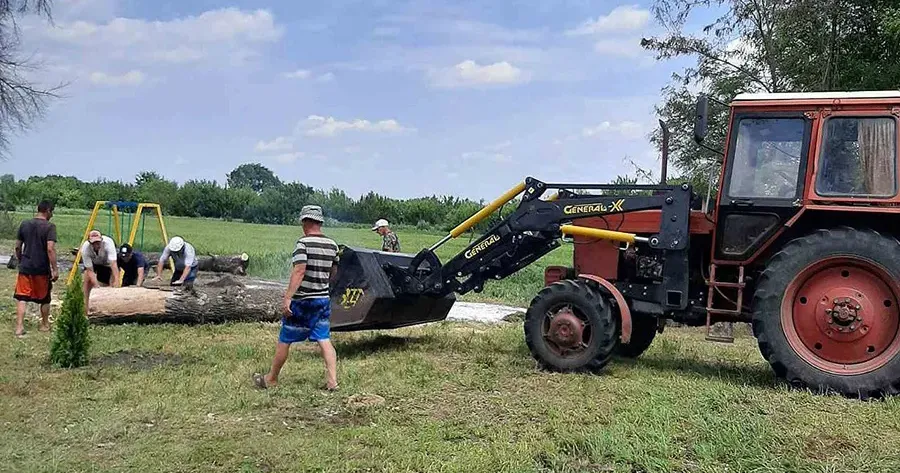 Фото Чкаловської СВА Дбати про довкілля гуртом: запорука збереженню охайного середовища базаліївців на порталі Gromada Group