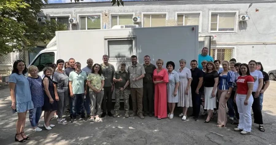 Фото Чугуївської РВА Медичний автомобіль у подарунок новопокровцям на порталі Gromada Group