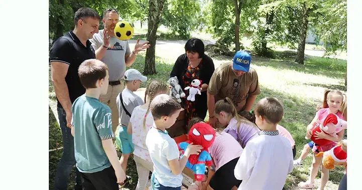Фото Чкаловської СВА Благодійники з Польщі привезли призи для дітей з Чкаловської громади на порталі Gromada Group